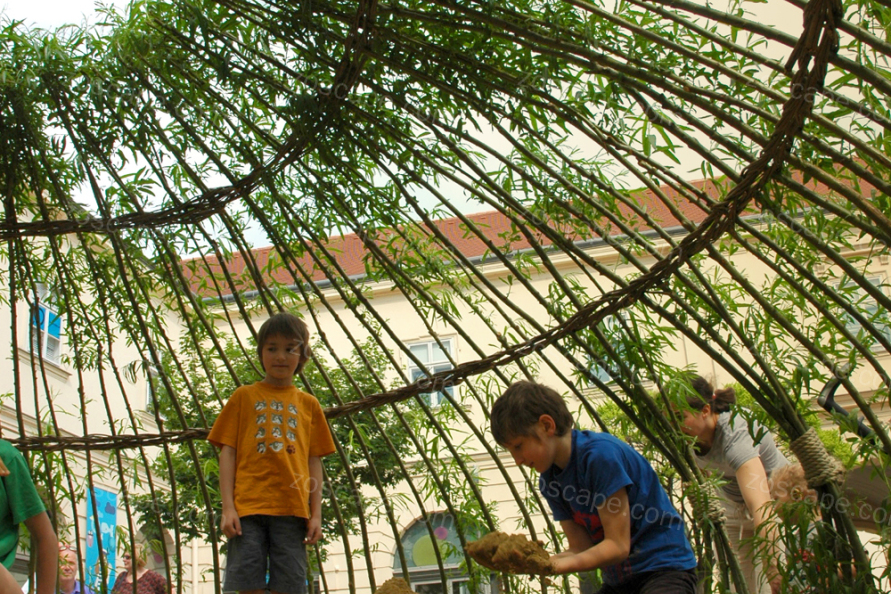 奥地利kagome柳树儿童乐园景观设计