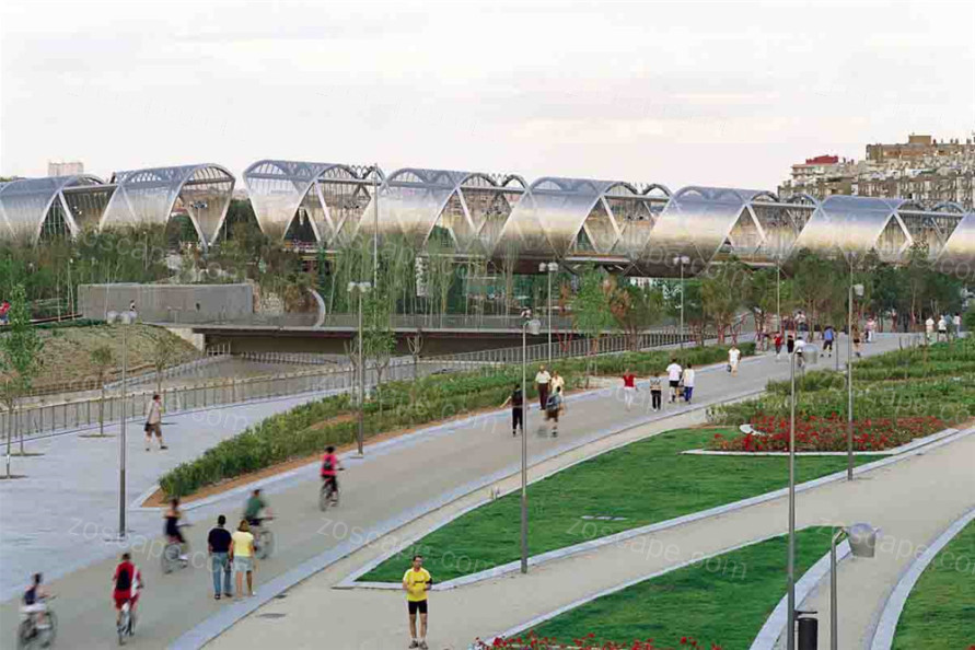 带状滨水公园景观桥梁设计