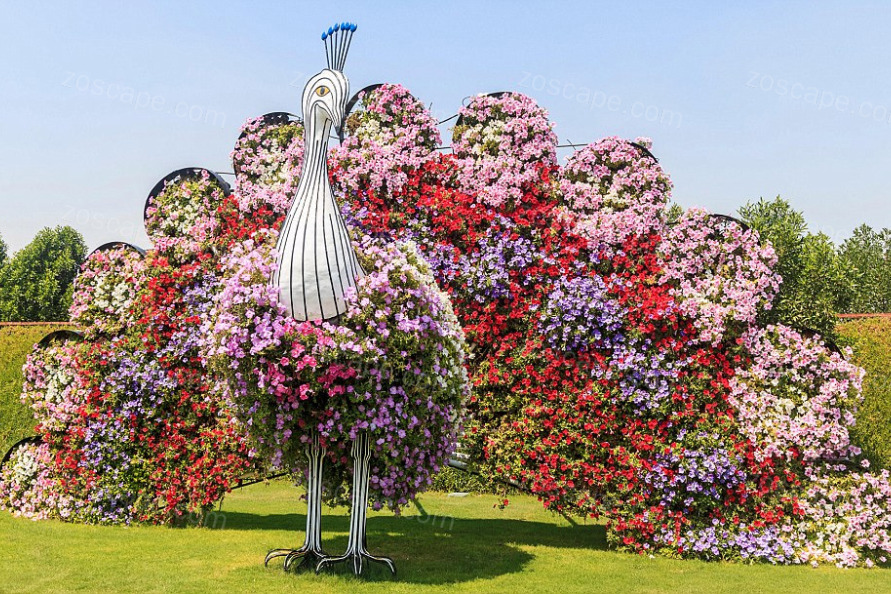 迪拜花园孔雀花卉雕塑小品