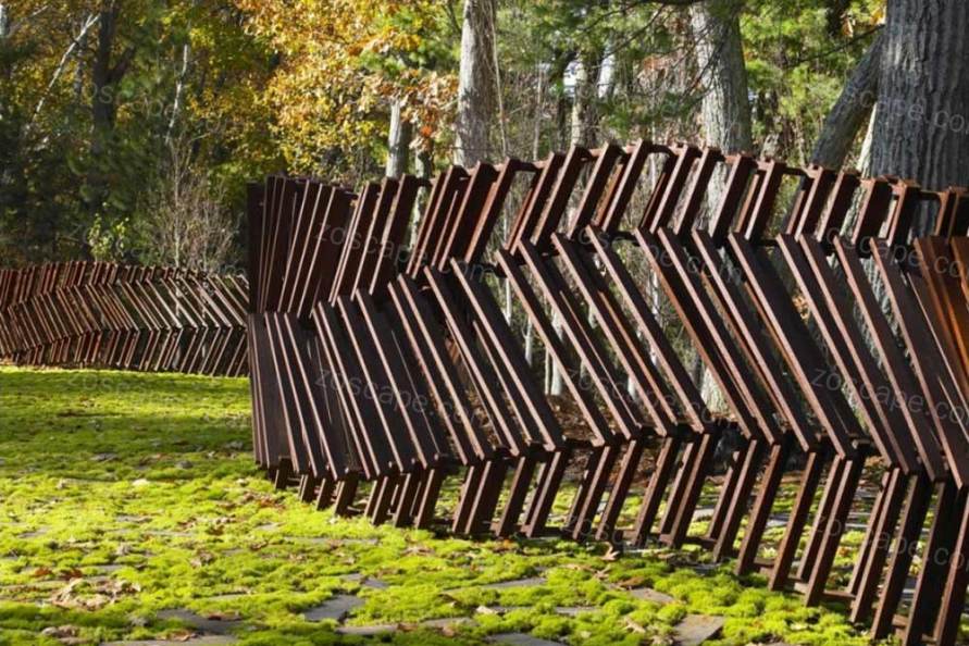 森林公园锈蚀钢板艺术雕塑